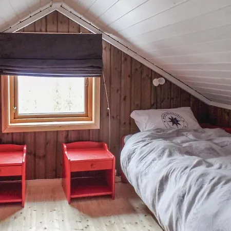 Three-bedroom Holiday In